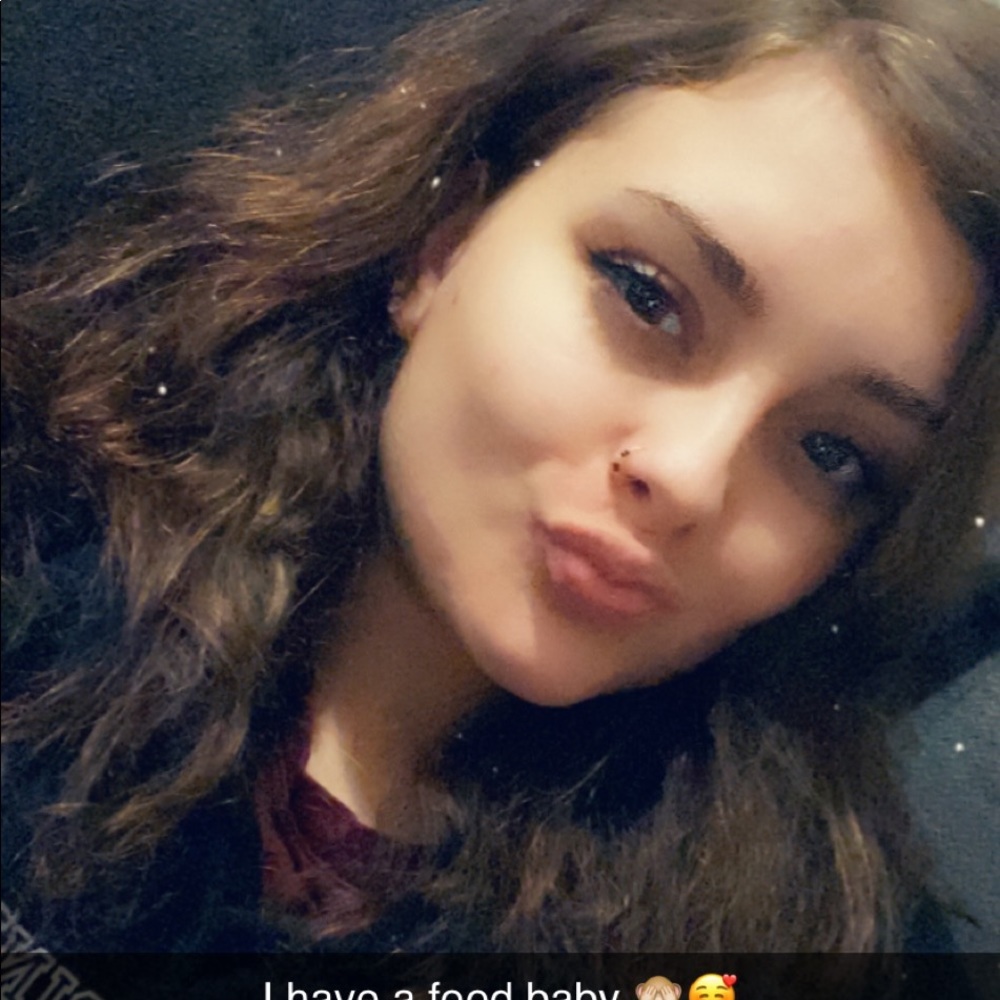 Meet your Posher, Kaylee